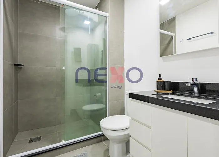 Apartamento 1d, E Lavabo, Sobre O Shopping *